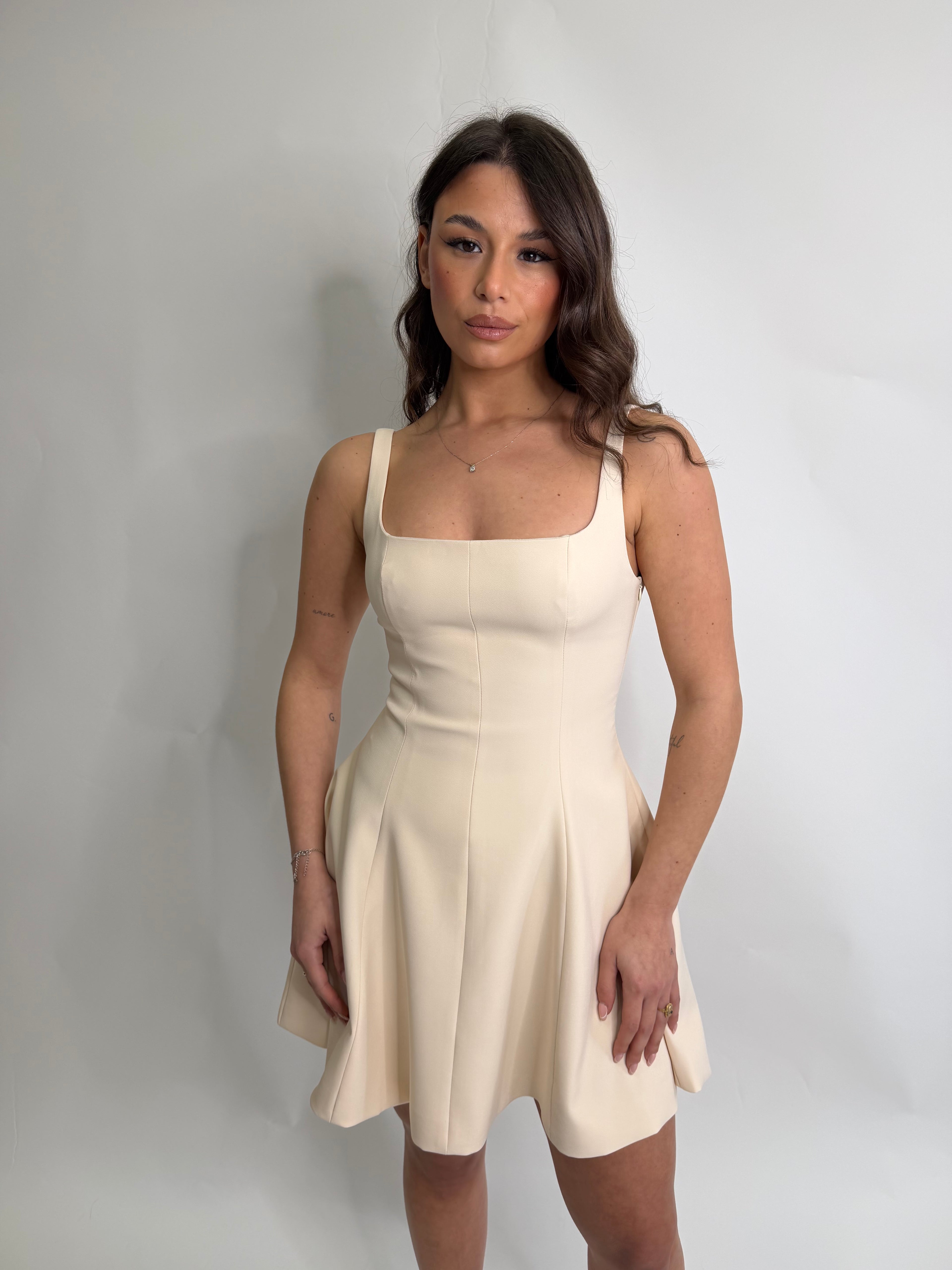 Vestito Arianna con gonna svasata