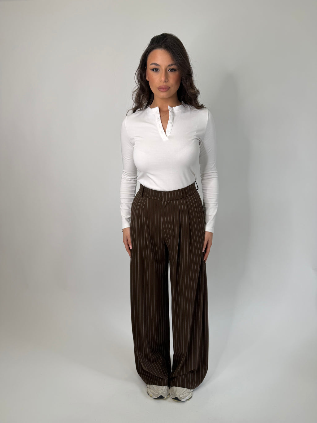 Pantaloni gessati Lumina