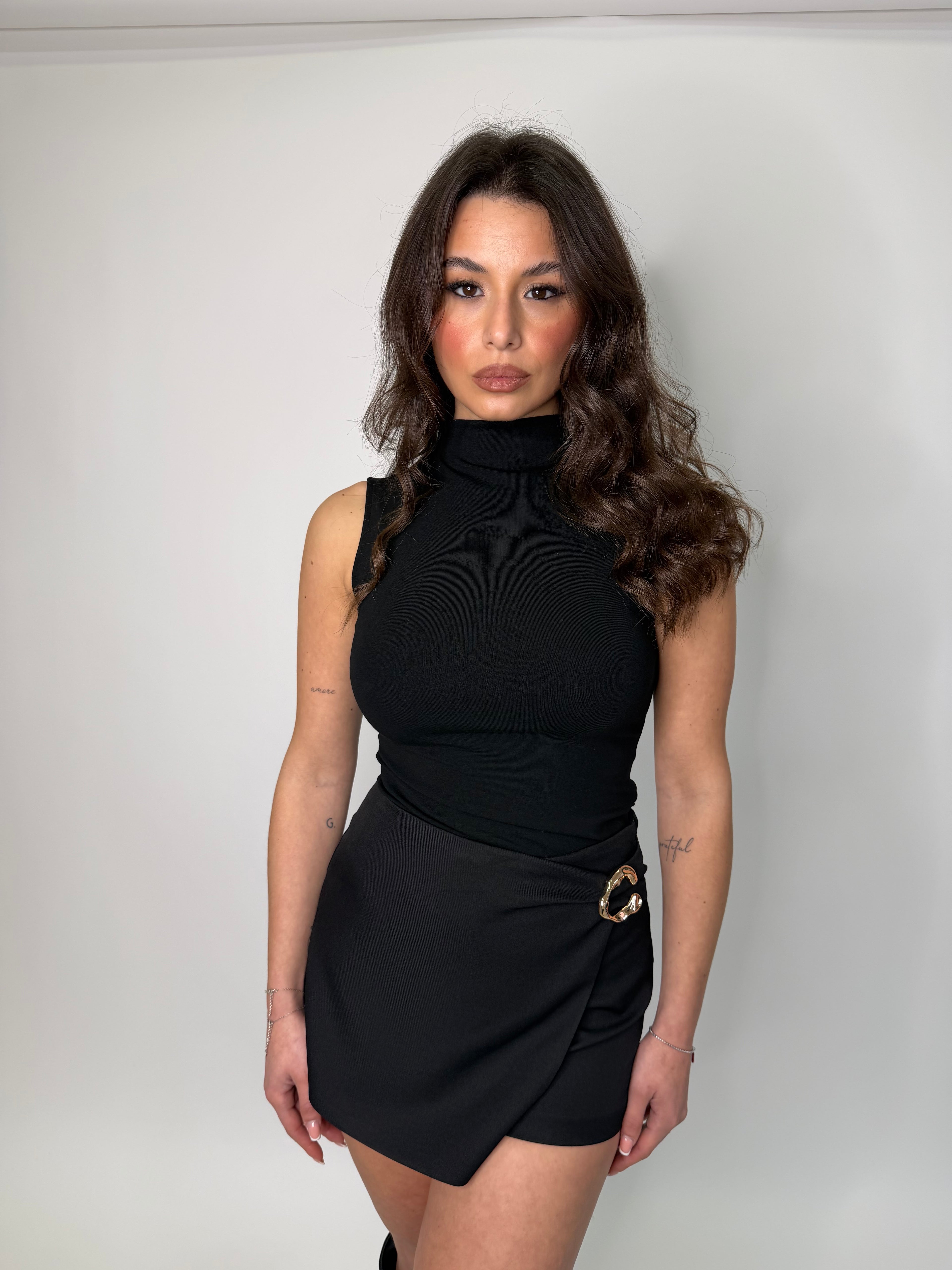 Gonna pantalone con applicazione 23569