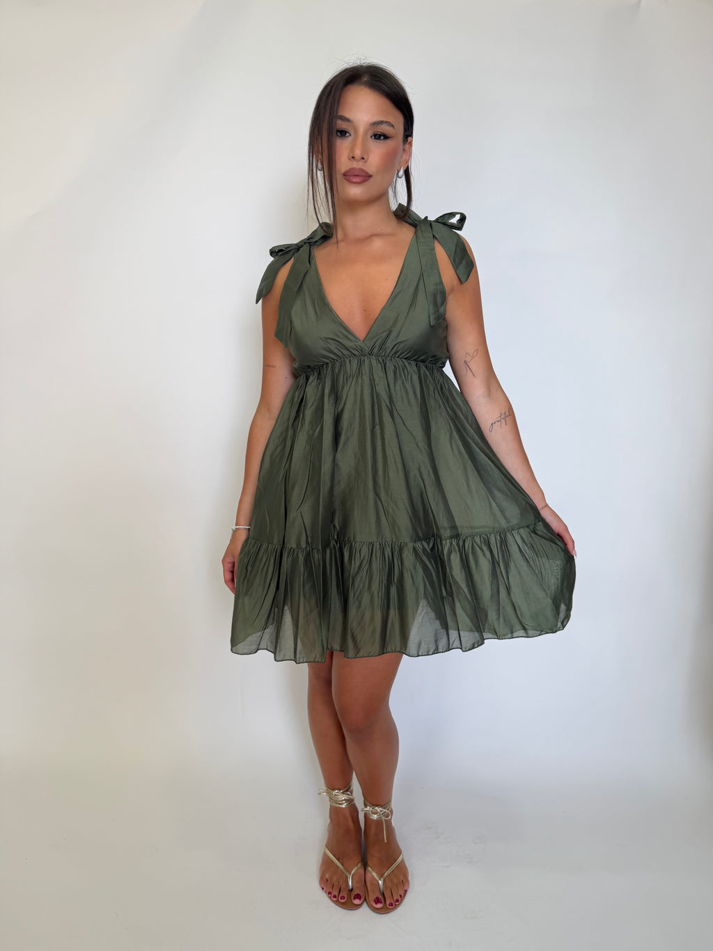 Vestito fiocchetti