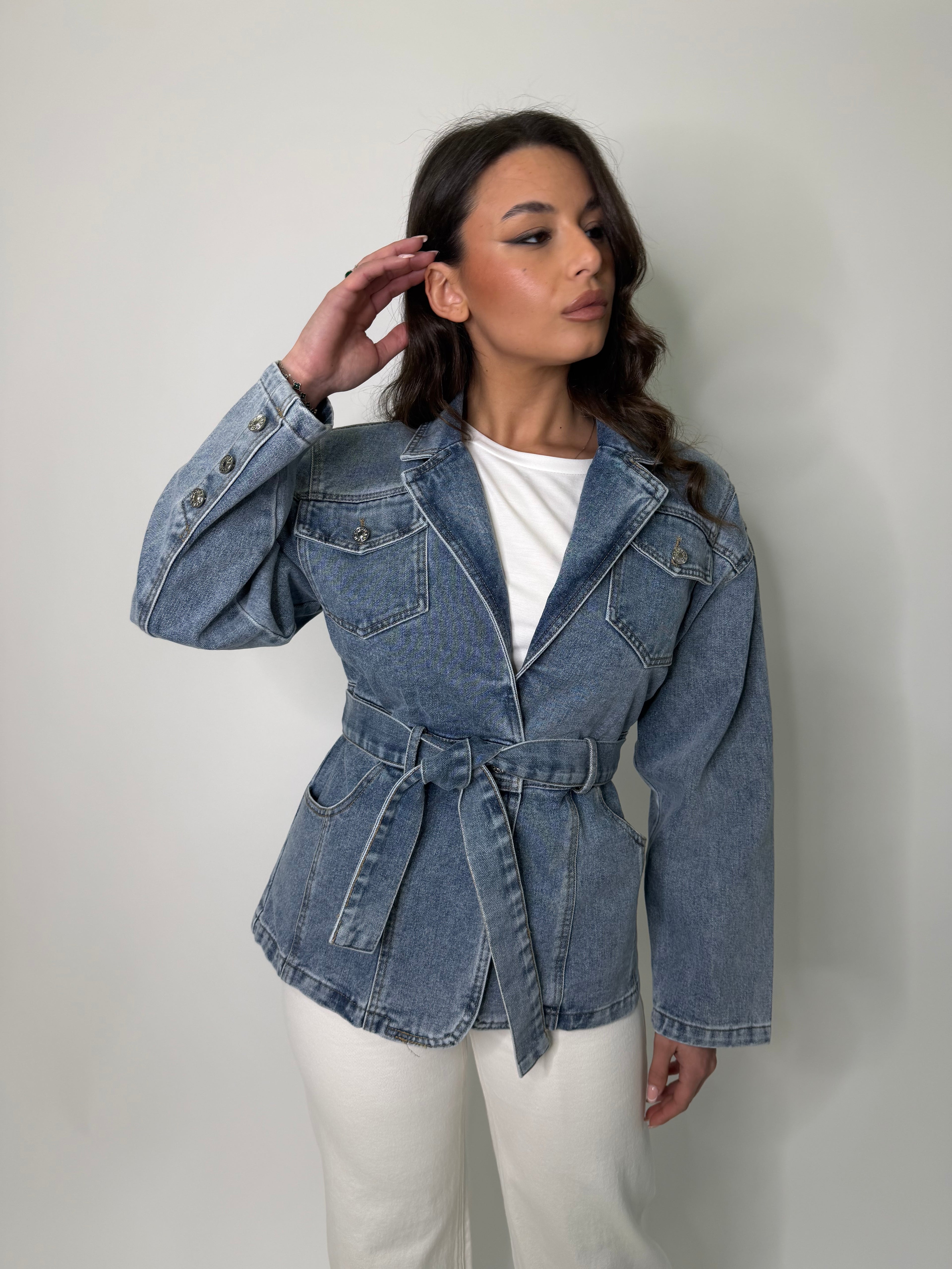 Giacca di jeans Helena con cintura