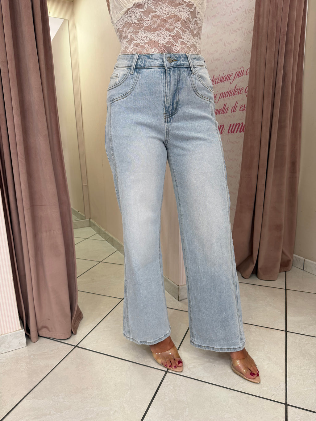 Jeans wide leg lavaggio chiaro