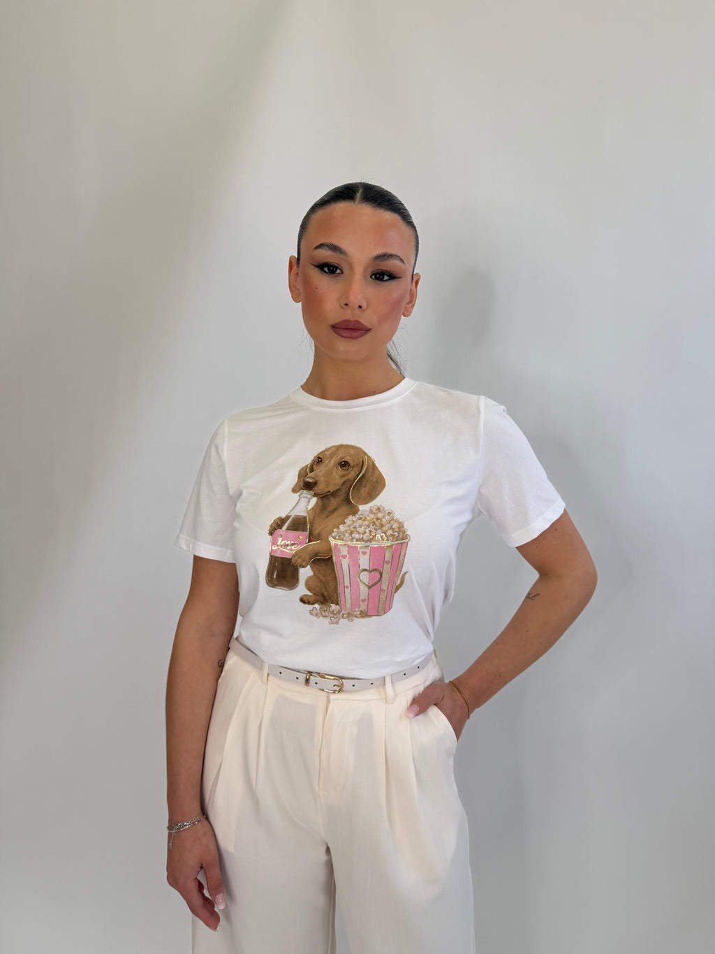 T shirt con stampa bassotto