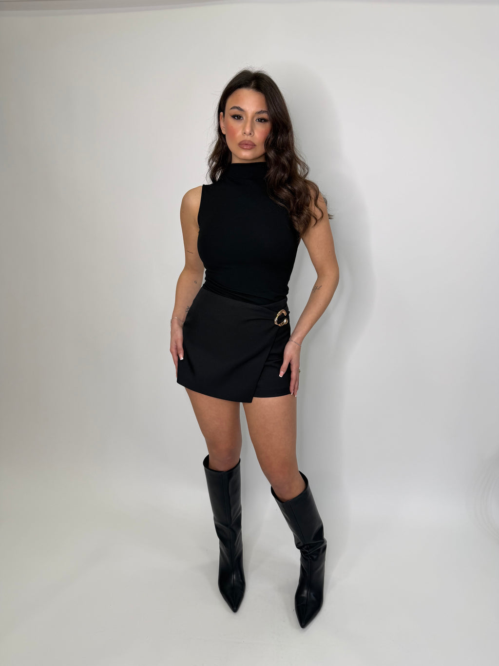 Gonna pantalone con applicazione 23569