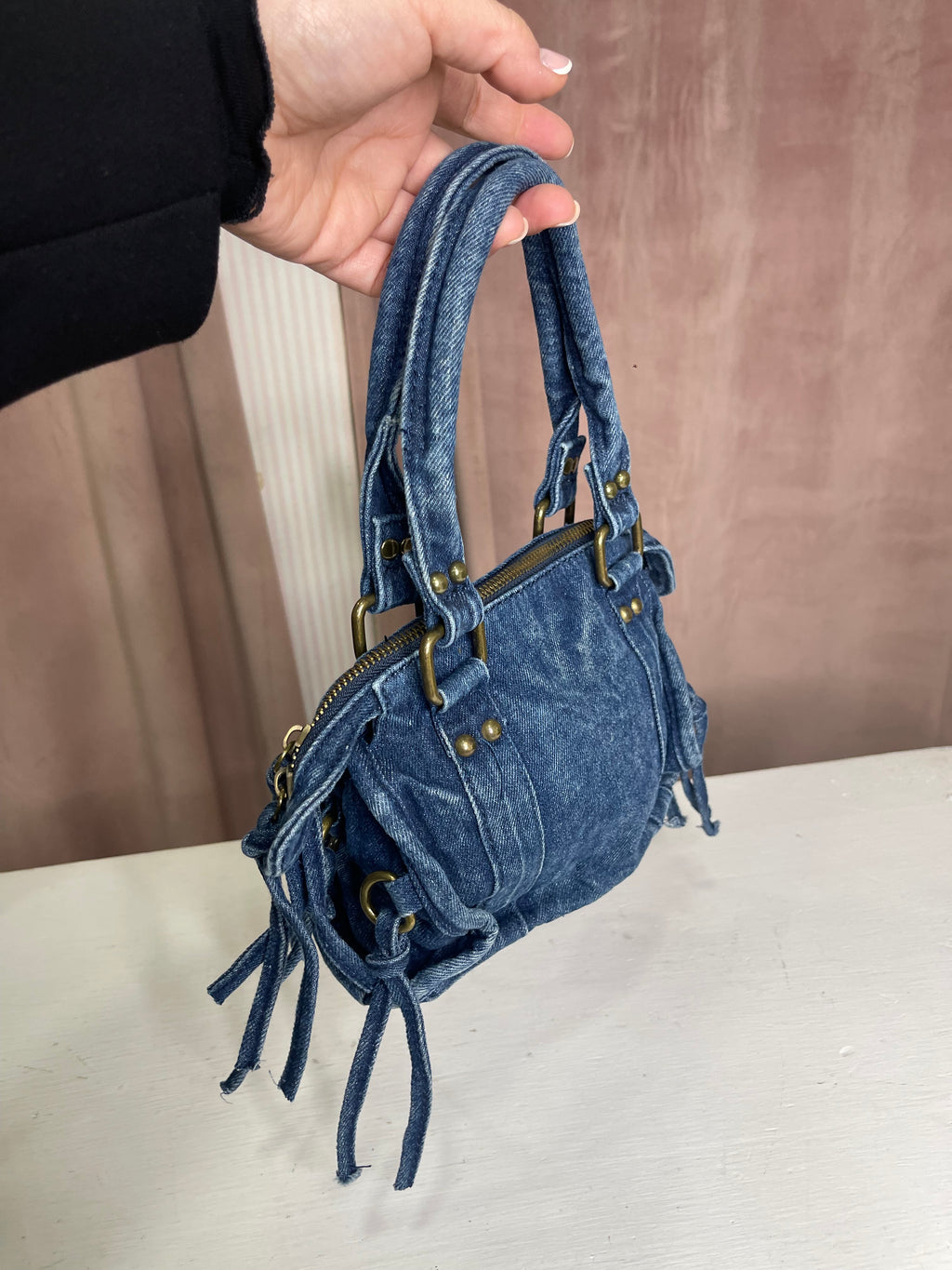 Borsa jeans media