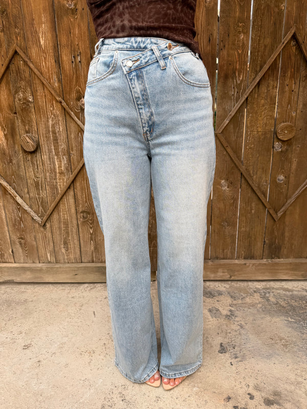 Jeans doppia abbottonatura