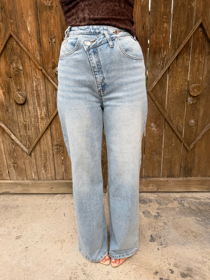 Jeans doppia abbottonatura