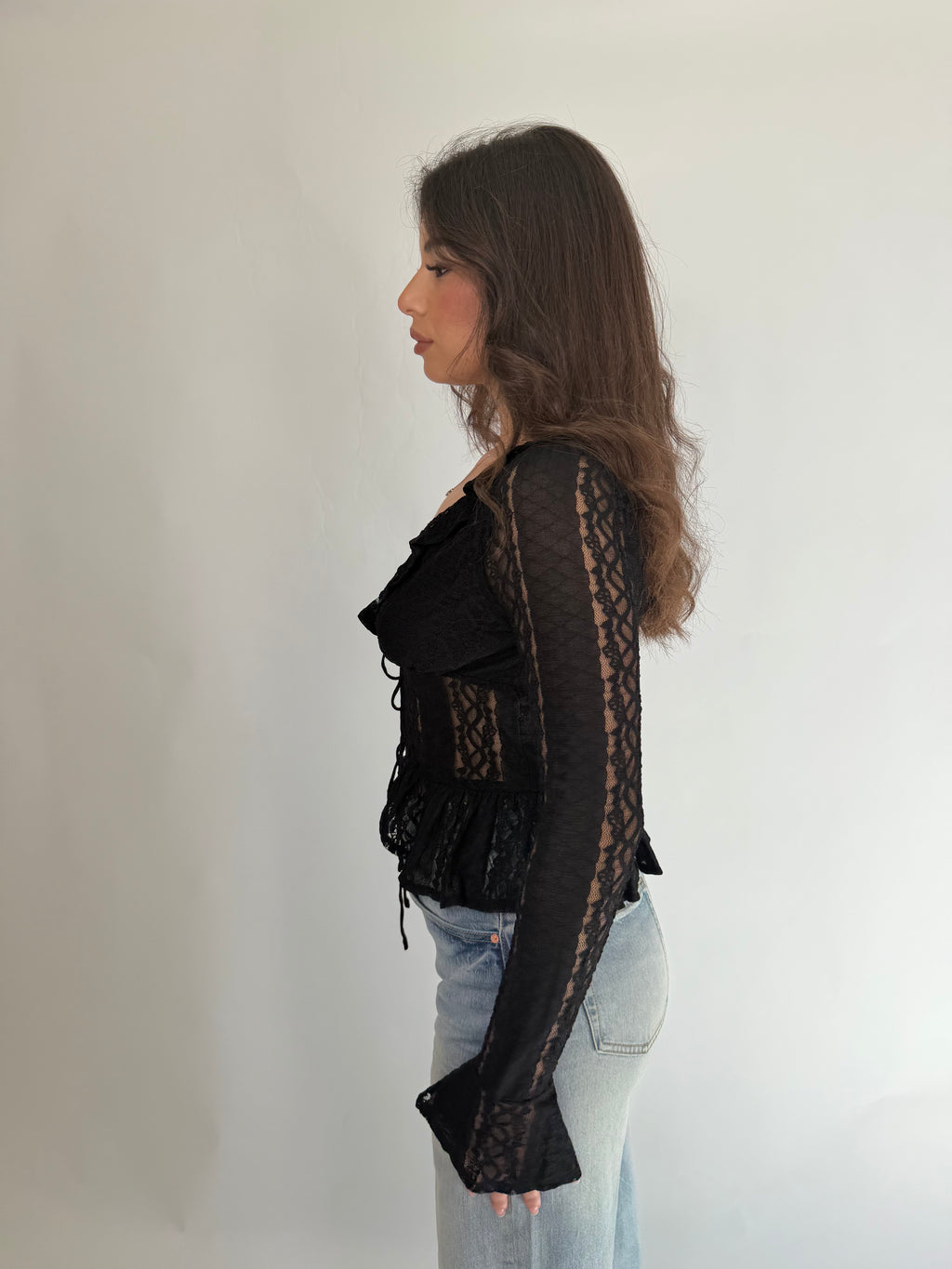 Maglia con laccetti in pizzo