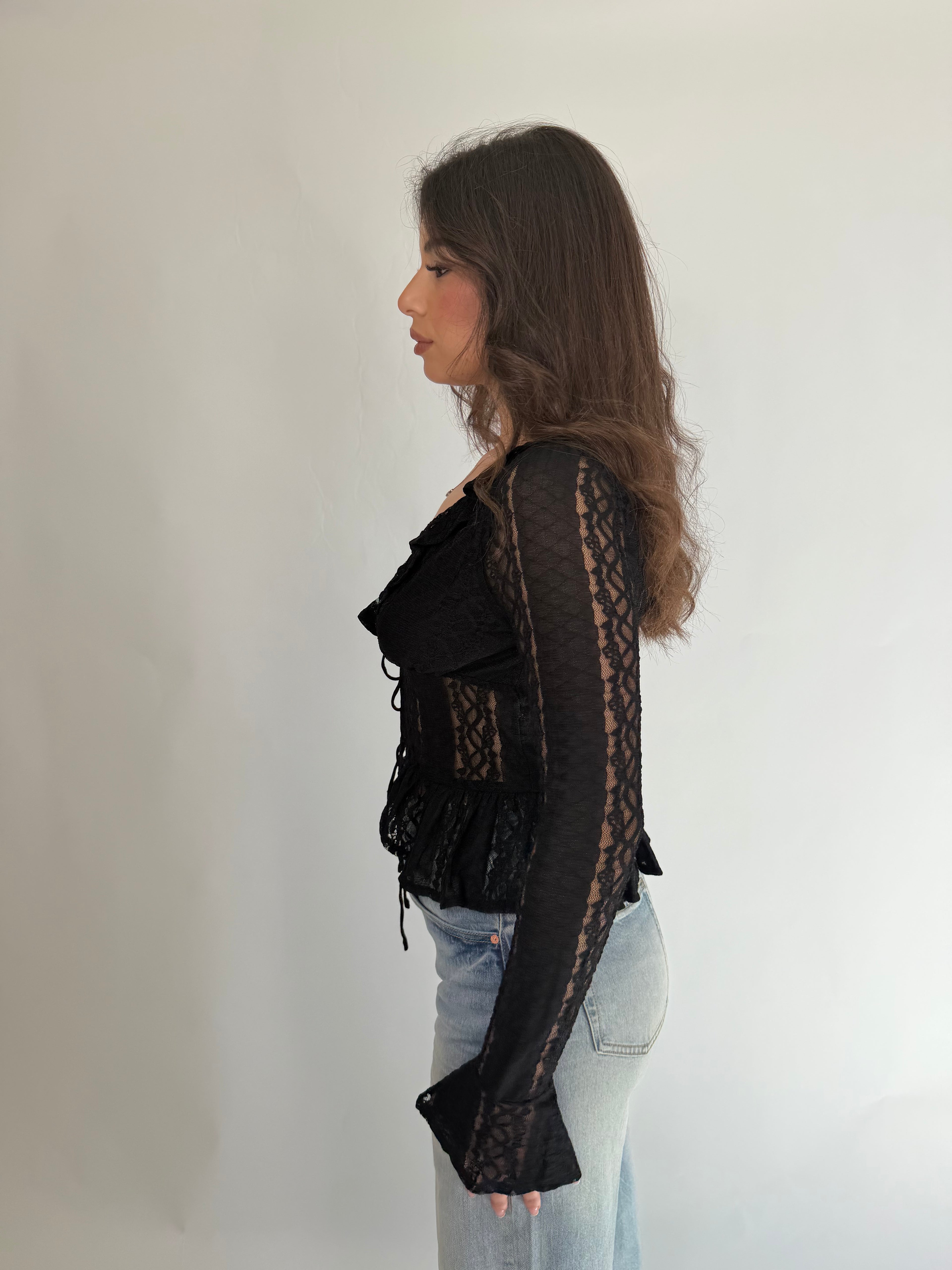 Maglia con laccetti in pizzo