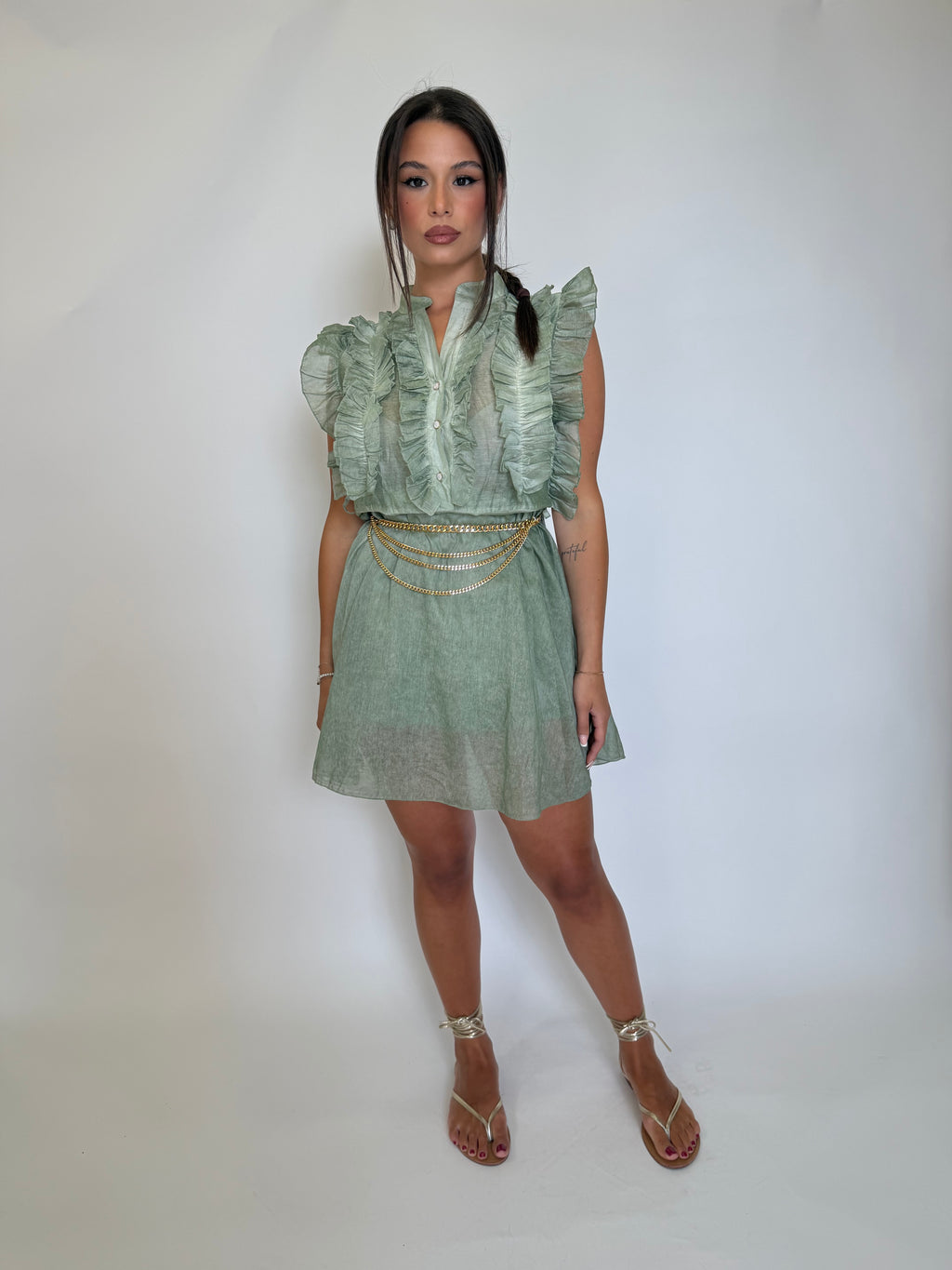 Vestito con volant