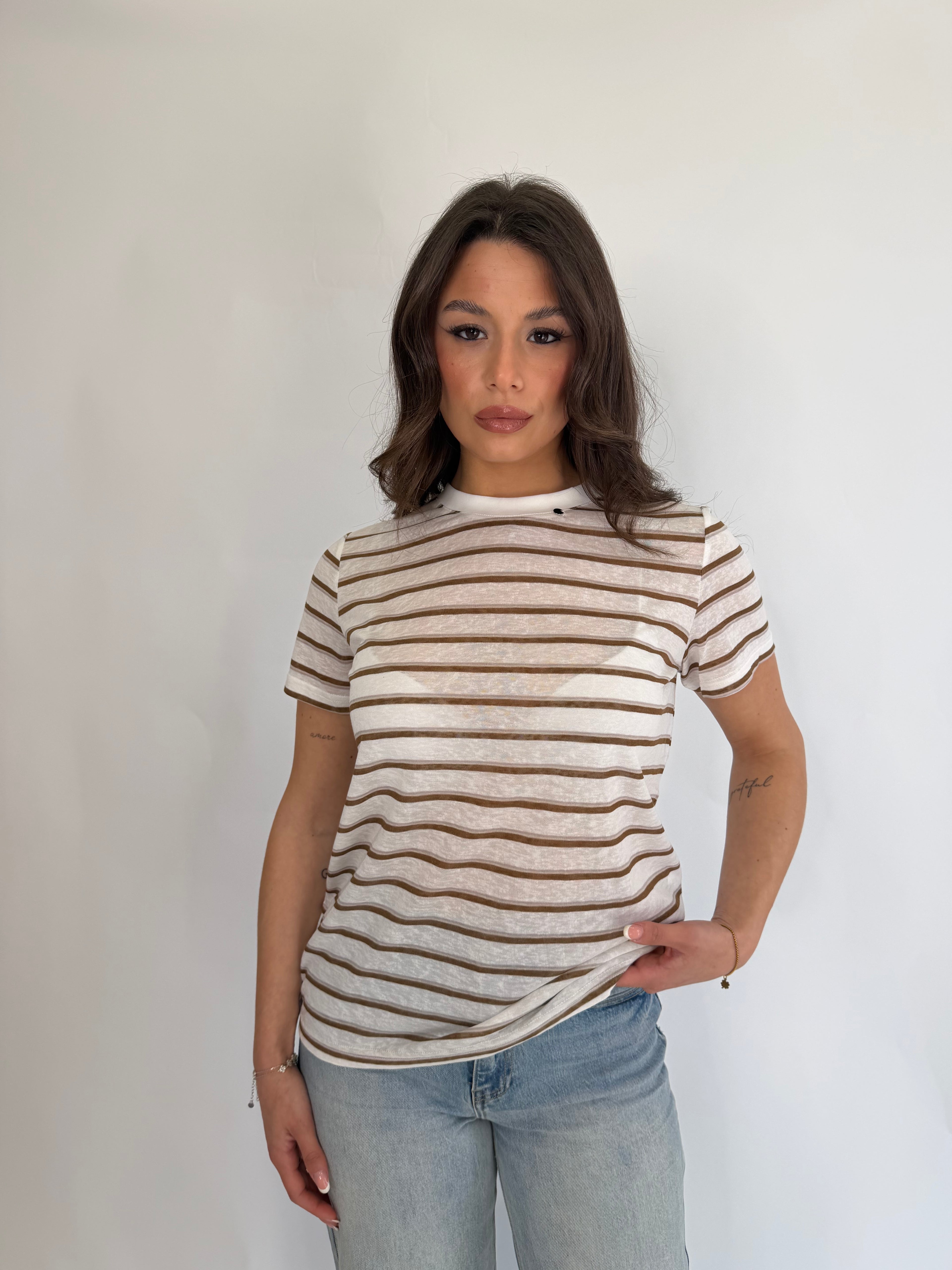 T shirt semi velata a righe