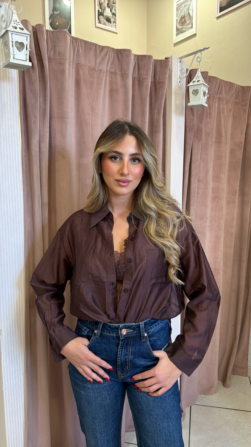 Camicia Chantilly semi velata
